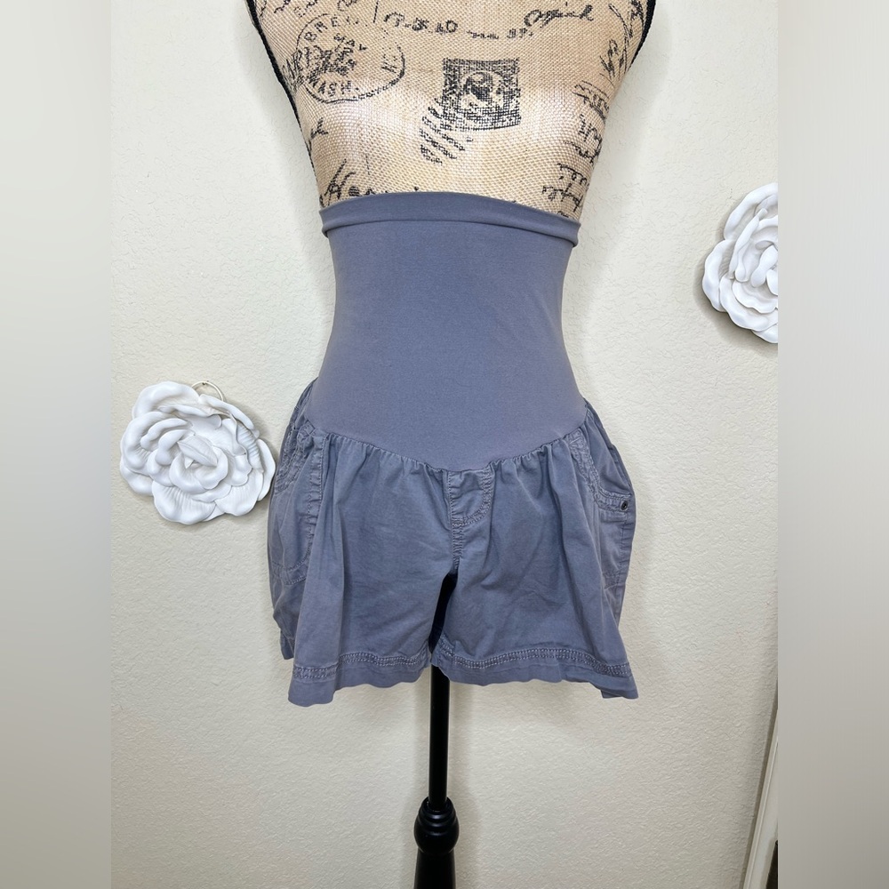 Motherhood Maternity Darker Gray Cargo Style Over the Belly Shorts Sz XL